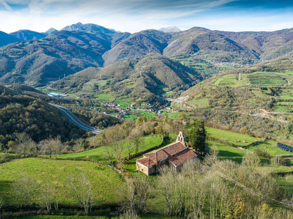 Santuario de Bendueños - Lena. otoño